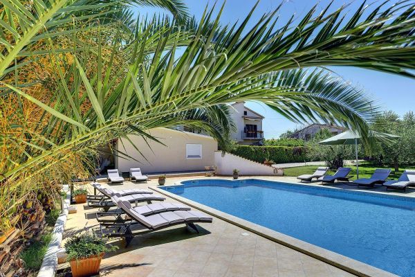 Apartment Guilleta